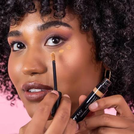 Mary Kay Perfecting Concealer – Corrector